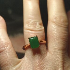 Elegant Green Gemstone Ring